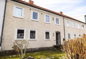 *** ETW im OG - ist FREI - 3 ZKB - GARTEN und KELLER sowie DACHBODENBEREICH - DEICHHORST ***