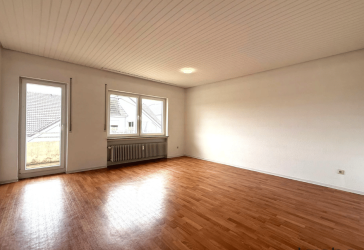 ++RESERVIERT++Schöne 2-ZKB-Wohnung mit Balkon