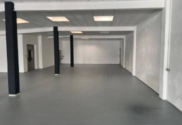 250 qm Halle / Lagerhalle ebenerdigem Zugangstor