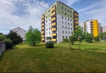3-Zi-Wohnung mit Balkon u. Aufzug in ruhiger, zentraler Lage Burghausen
