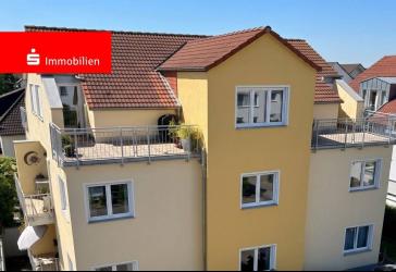 Attraktive 2-Zimmer-Dachgeschosswohnung mit zwei Dachterrassen