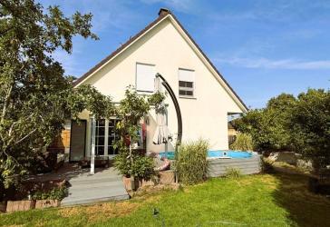 Freistehendes Einfamilienhaus in Selm-Bork - Modernes Fertighaus mit Garage