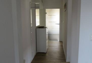 Nur für Pendler: Möblierte Nichtraucherwohnung im 1. OG