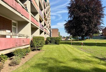 Moderne 3-Zimmer-Wohnung mit Balkon, Aufzug, Einbauküche & Stellplatz in Grevenbroich-Orken