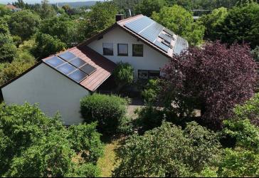 Architektenlandhaus auf großzügigem Grundstück in bester Lage von Cadolzburg (unsere Objektnummer: 31H626CF)