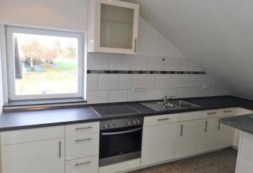 Neuwertige 2 Zimmer Terrasse Granitboden Echtglasdusche Ruhig