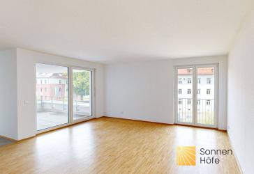 Gemütliche 3-Zimmer-Wohnung mit moderner Einbauküche und Loggia