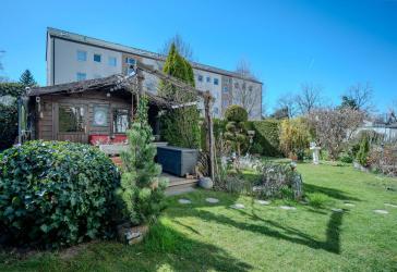 Traumhafte 3-Zimmer Erdgeschosswohnung mit ca. 100 m² Garten