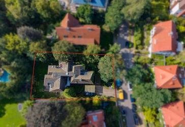 Berlin-Dahlem: Mehrfamilienhaus auf ca. 1.000 m² Grundstück – provisionsfrei, Seltene Gelegenheit
