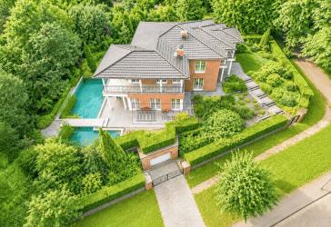Ihr privates Paradies - Exklusive Designvilla mit Naturpool und Resort-Charakter