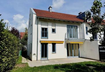 Vorschaubild Reihenendhaus