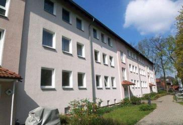 Charmante 2,5 Zimmerwohnung mit Balkon in ruhiger Lage von Wedel !!!