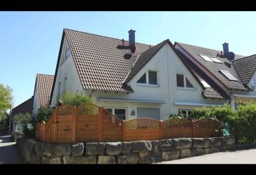 Vorschaubild Reihenendhaus