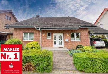 Freistehendes Einfamilienhaus mit XXl Ausbaufläche