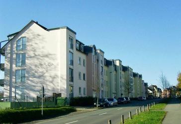 Zwei Zimmer Wohnung mit Balkon in gepflegter Wohnanlage nahe Wasserschloss Klaffenbach