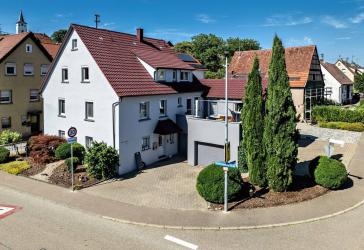 Vorschaubild Mehrfamilienhaus