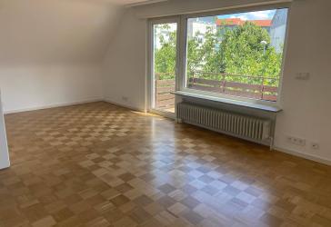 Helle, sanierte 3,5-Zimmer-Wohnung mit Balkon in Heumaden - für Familien oder als Kapitalanlage