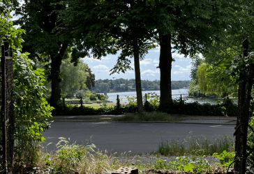 1. Reihe am Wannsee mit Seeblick