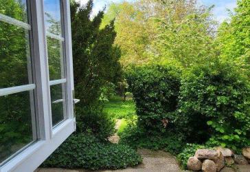 Traumhaftes Wohnhaus mit wunderschönem Naturgrundstück und zusätzlichem Bauplatz