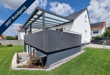 Kernsaniertes Einfamilienhaus mit Einliegerwohnungsoption, Garage und Stellplatz
