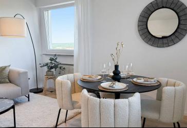 Provisionsfrei! Erstbezug nach Modernisierung: 2-Zimmer-Wohnung mit Balkon und Panoramablick!