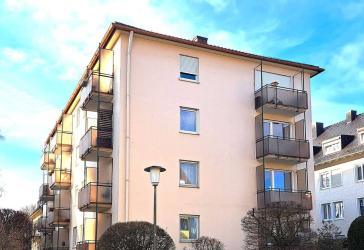 RESERVIERT....Vermiete 1 Zi Wohnung im Zentrum