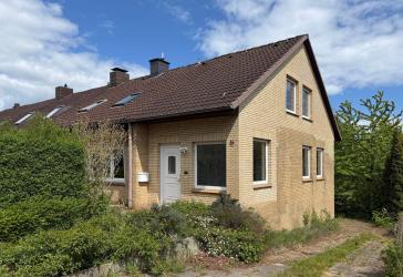 Vorschaubild Reihenendhaus