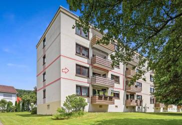 PROVISIONSFREI- Stadtnah und großzügig - 4-Zimmerwohnung mit sonniger Loggia
