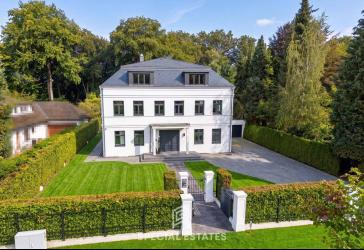 Vorschaubild Villa