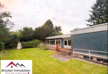 Familienfreundlicher Bungalow mit Garten und großer Garage in Buer!