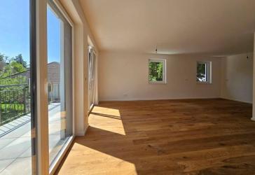 Bezugsfertige DG-Maisonettewohnung (provisonsfrei) in Trudering