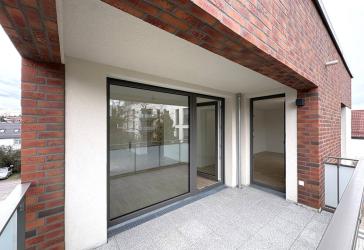 Lichtdurchflutete 3-Zimmer-Wohnung mit Balkon - Neubau Erstbezug
