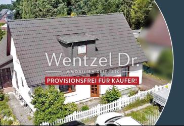 Modernisierungsbedürftiges Einfamilienhaus mit weiterem Bauplatz in Glinde zum Kauf - Wentzel Dr.