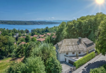 UNTERNEHMER-VILLA in See- und Bergblick