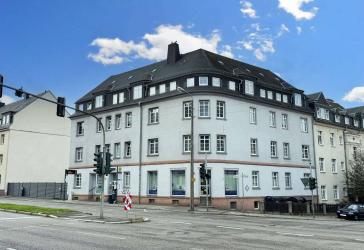 Wohn- und Geschäftshaus mit attraktiver Ankaufsrendite und Entwicklungspotenzial