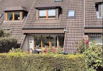 Provisionsfrei - Charmantes Mittelreihenhaus in Scharbeutz, Königsberger Str. 1b