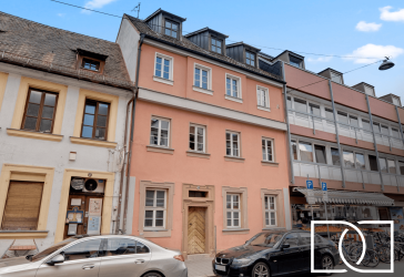 Erlangen Zentrum! Modernisiertes Mehrfamilienhaus mit Denkmalschutz