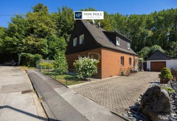 Wohnen am Waldrand: Großzügiges Zuhause mit Pool und flexibler Nutzung