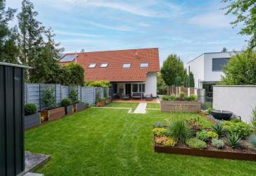Vorschaubild Reihenendhaus