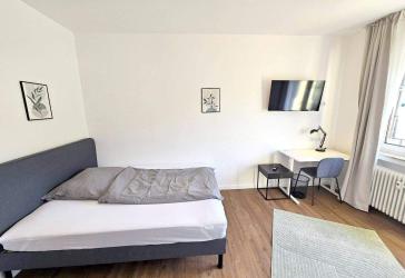 Ab Sofort - modern möbliertes Zimmer in 3er WG - top Lage Ostend- fußläufig zur EZB