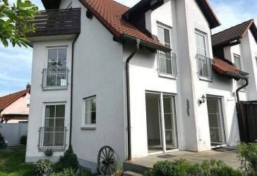 Vorschaubild Reihenendhaus