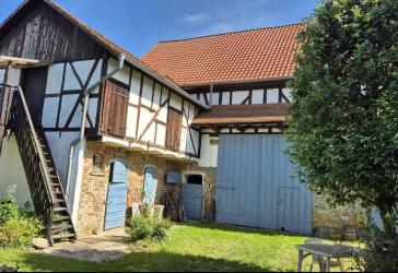 Weitläufige Hofreite mit Entwicklungspotenzial in 35510 Butzbach-Ostheim (Wetteraukreis)