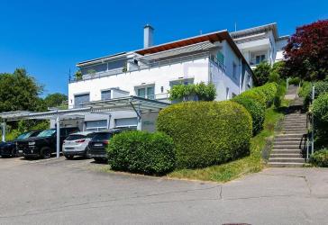 Elegantes Wohnjuwel – Exklusives Terrassenhaus (DHH) in Tettnang