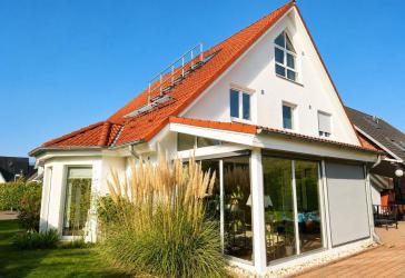 Ein Zuhause zum Wohlfühlen - mit viel Platz, Licht, Garten und Sauna