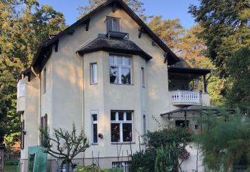 Bieterverfahren: Mehrfamilienhaus mit Wasserlage im Ortsteil Wannsee