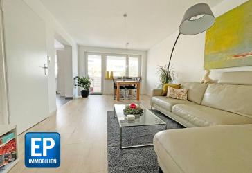 Modern, hell, ruhig - 2,5-Zi-Whg. mit Westbalkon direkt an der U3