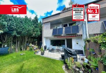 Ein-/Zweifamilienhaus mit Sauna und Balkon und sonnigem Garten