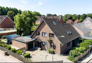 Großzügiges Einfamilienhaus mit viel Charme und zentral in Lensahn gelegen!