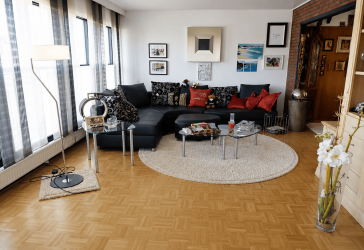 Gepflegtes EFH mit ELW und Garten in toller Lage