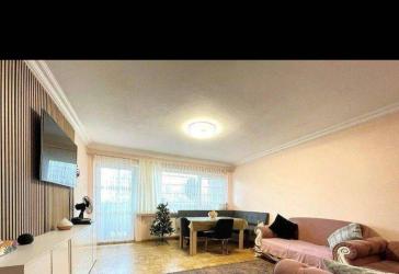 BITTE BESCHREIBUNG GENAU LESEN !!!Privat & Provisionsfrei = 3-Zimmer-Wohnung mit Loggia in Behringersdorf – Verkauf oder Vermietung